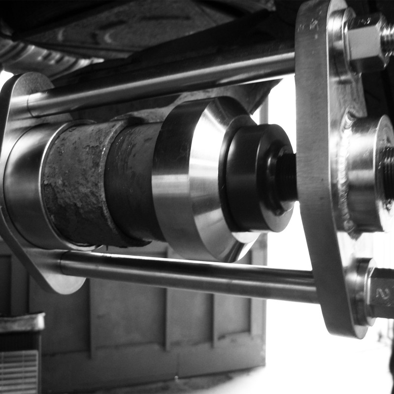 FORD KUGA C-MAX REAR AXLE SUSPENSION TRAILING ARM REMOVAL/INSTALL BUSH TOOL 