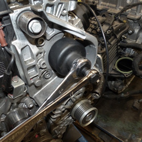 Diesel 1.4 / 1.6 / 2.0 EA288 Engine H.P. Fuel Pump Hub Removal Tool - VAG